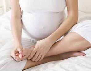 It is important for a pregnant woman to treat fungal diseases in order not to infect the baby