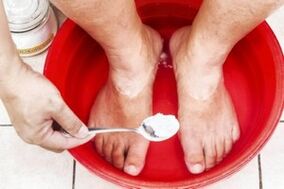 The foot bath