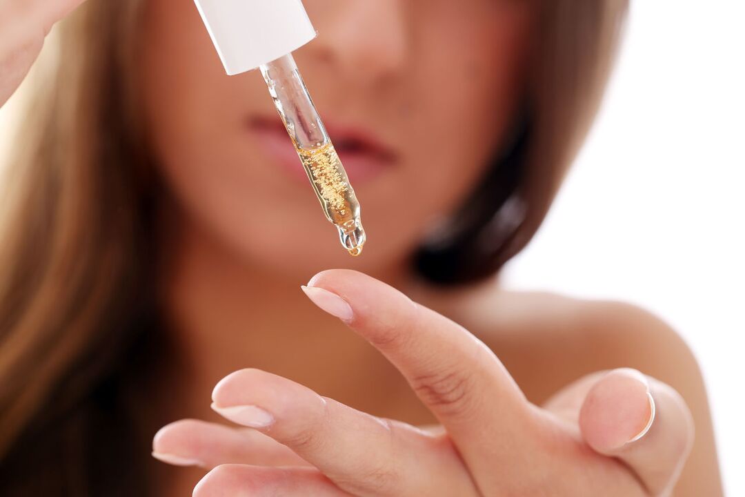 Drops against nail fungus on fingers and hands
